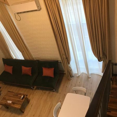 Full Comfort Apartment On Aghmashenebeli Tbilisi Exterior foto